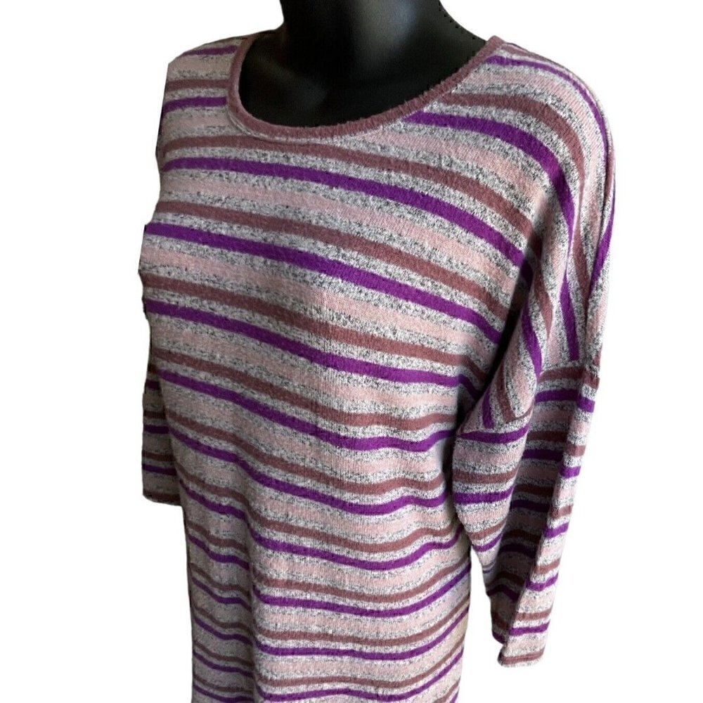 Torrid Super Soft Plush 3/4 Sleeve Striped Top Women’s L / 12 Pink, Purple, Gray
